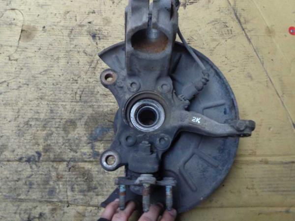 MOYEU AVANT DROIT AUDI A3 7/2003-7/2008 - Vue 2